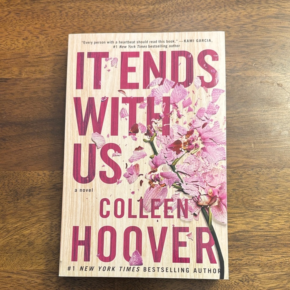 It Ends With Us by Colleen Hoover